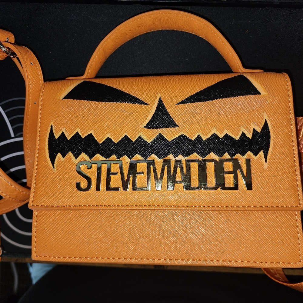 Steve madden crossbody